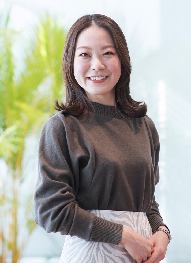 事務系（経理） Riho Shimojo