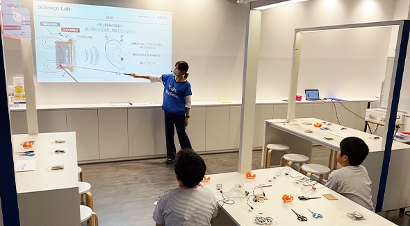 Science Lab「イヤホンは自分で作れる！」レポート