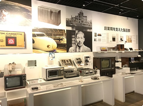 昔の家電とTDK製品のあゆみ
