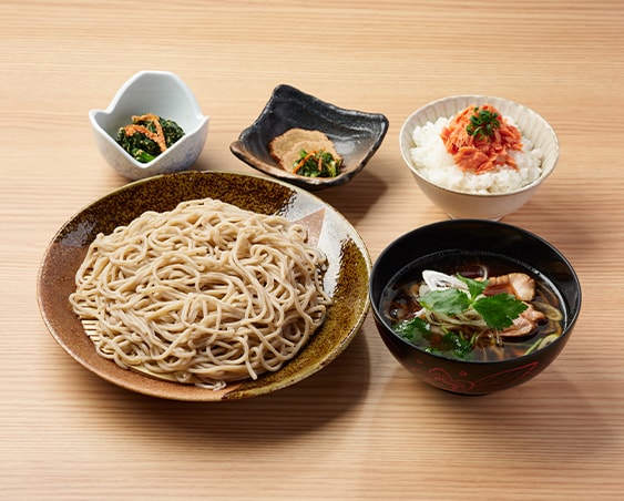 鴨汁つけ蕎麦とミニ鮭御飯セット