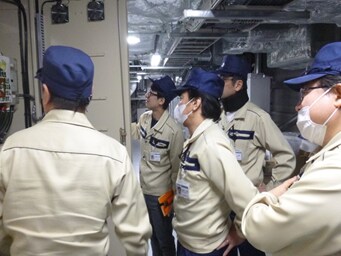 The energy-saving team conducts a plant energy audit to propose energy-saving measures