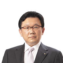Corporate Officer Shuichi Hashiyama