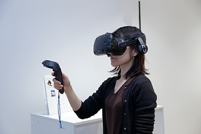 Exhibits of demo samples, and virtual reality tours