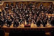 2005年11月21日(月)　午後7時開演　サントリーホール
