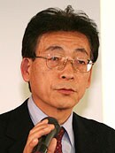 取締役　執行役員　経理部長　江南清司