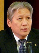 代表取締役社長　上釜 健宏