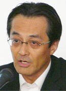 執行役員　経理部長　桃塚　高和