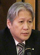 代表取締役社長　上釜 健宏