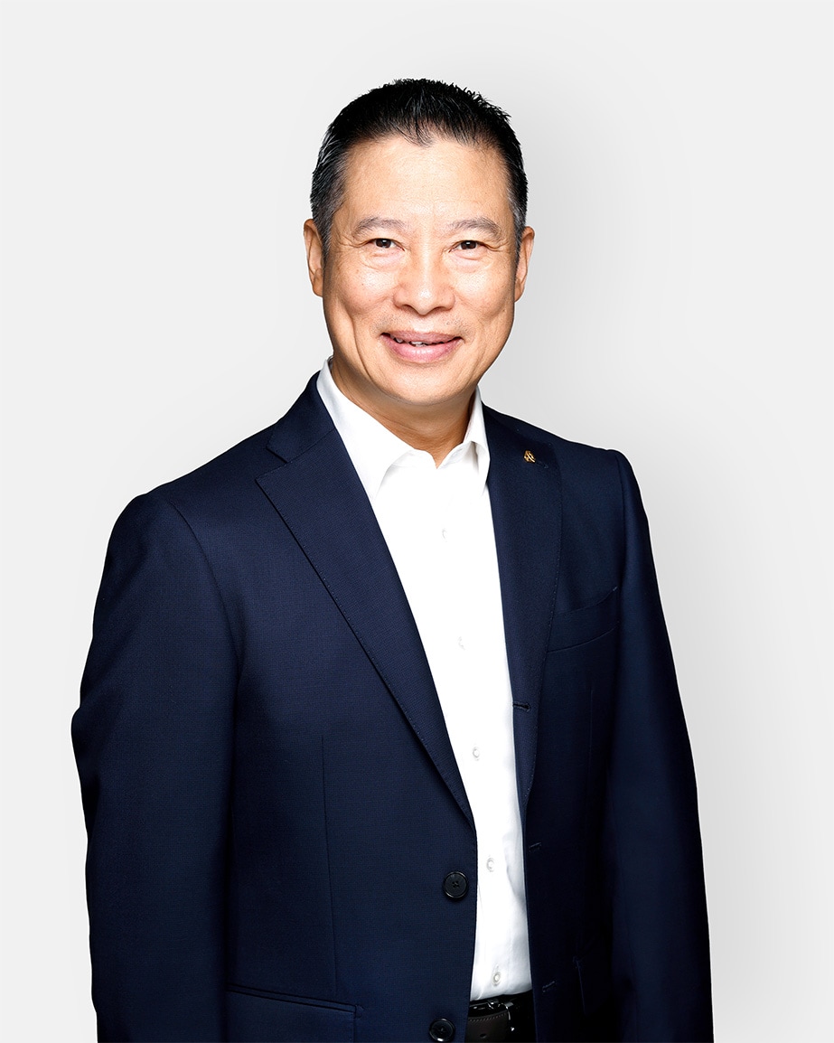Corporate Officer Ji Bin Geng