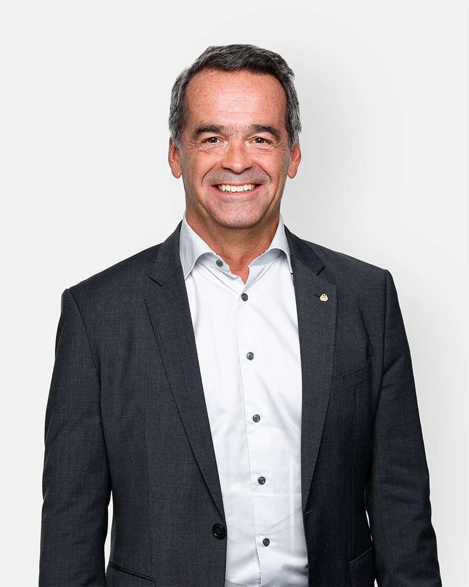 Corporate Officer Werner Lohwasser