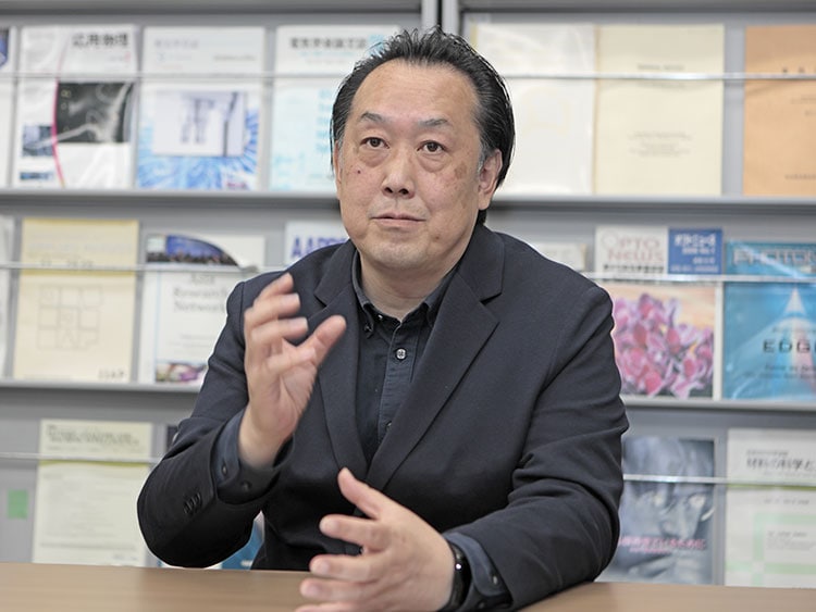 Professor Arata Tsukamoto_1
