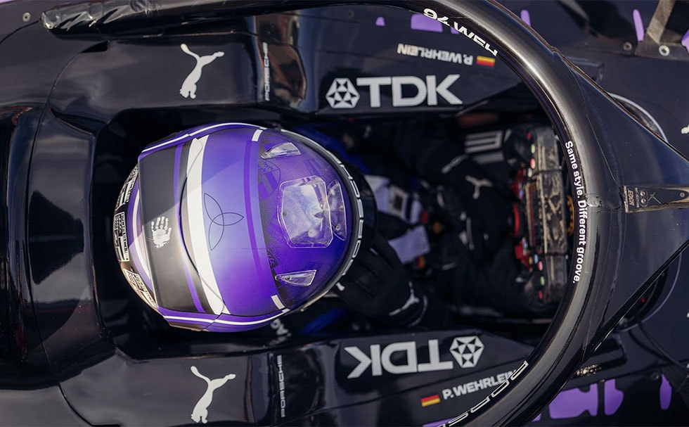Cockpit of a Formula E machine