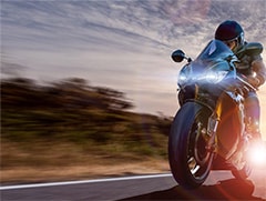 電動バイクの進化を加速させる、高性能バッテリの秘密とは？