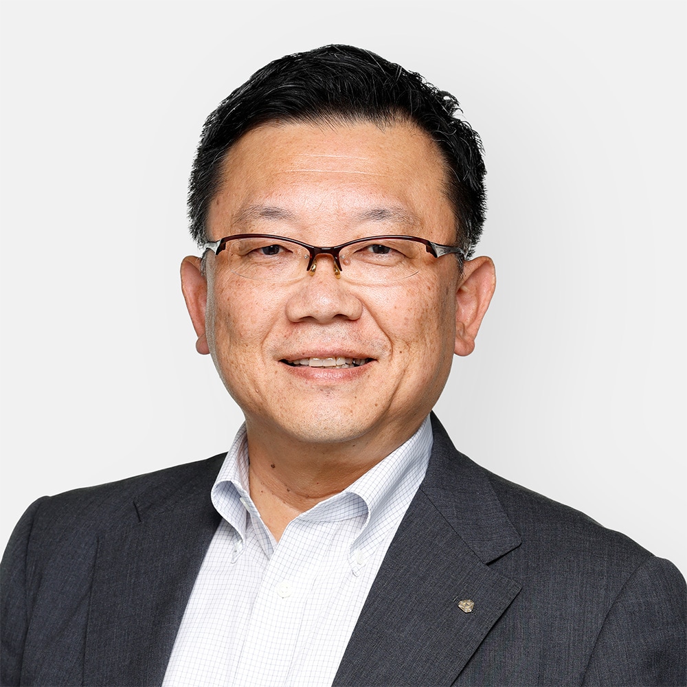 Corporate Officer Shuichi Hashiyama